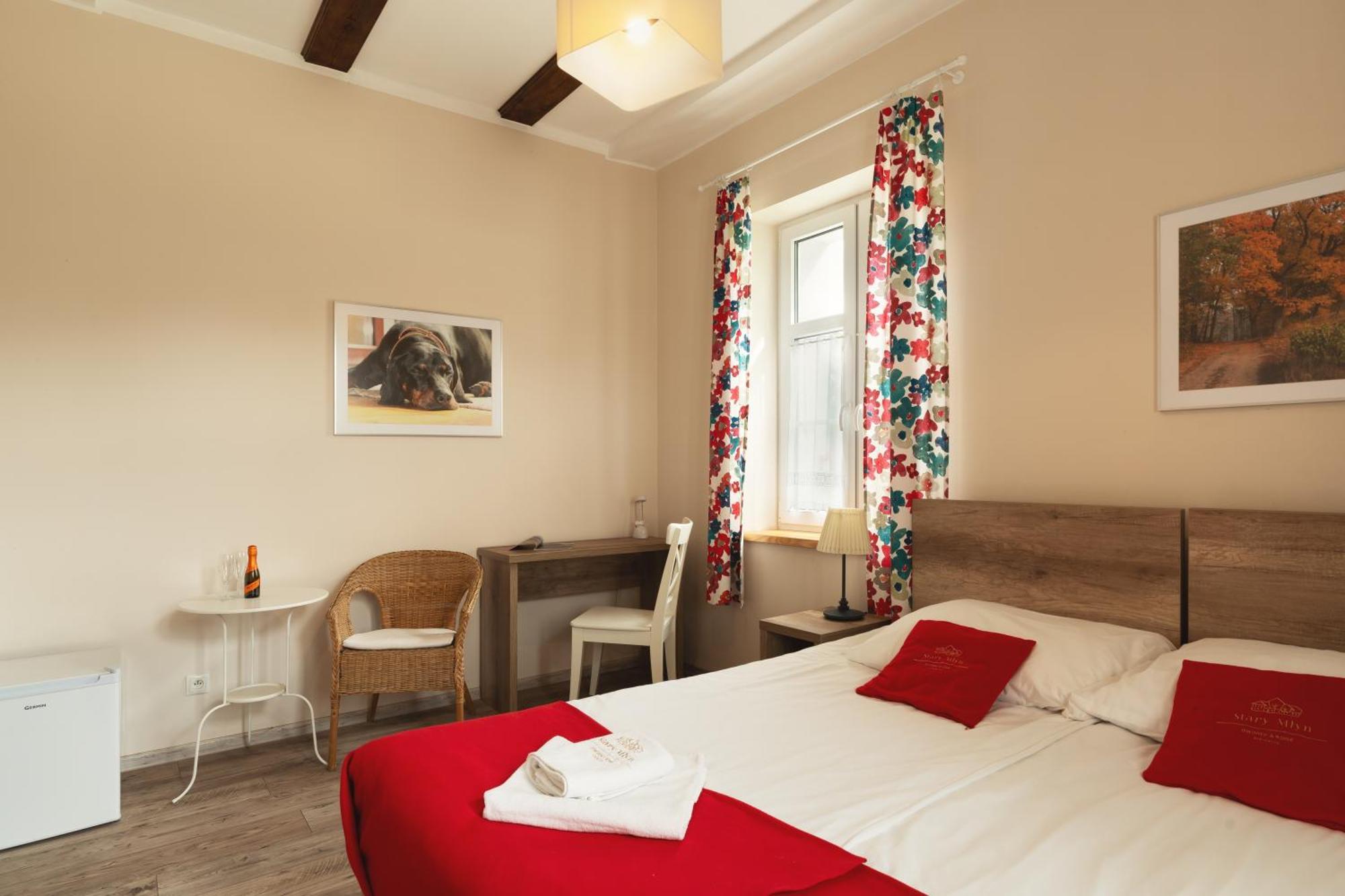 Stary Mlyn Strzeszyn Hotel Lubowo  Cameră foto