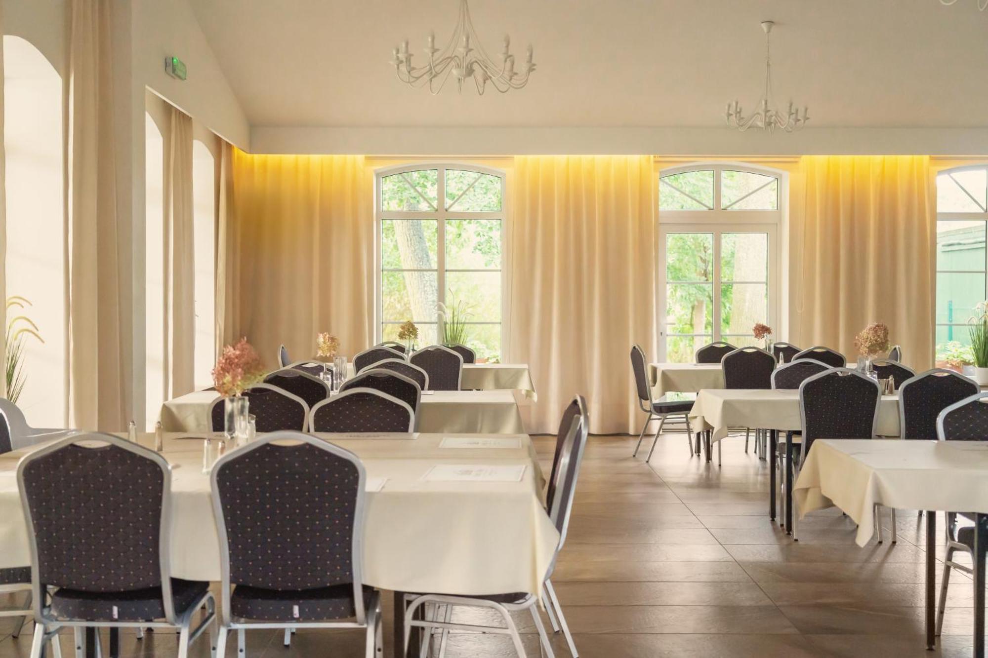 Stary Mlyn Strzeszyn Hotel Lubowo  Exterior foto